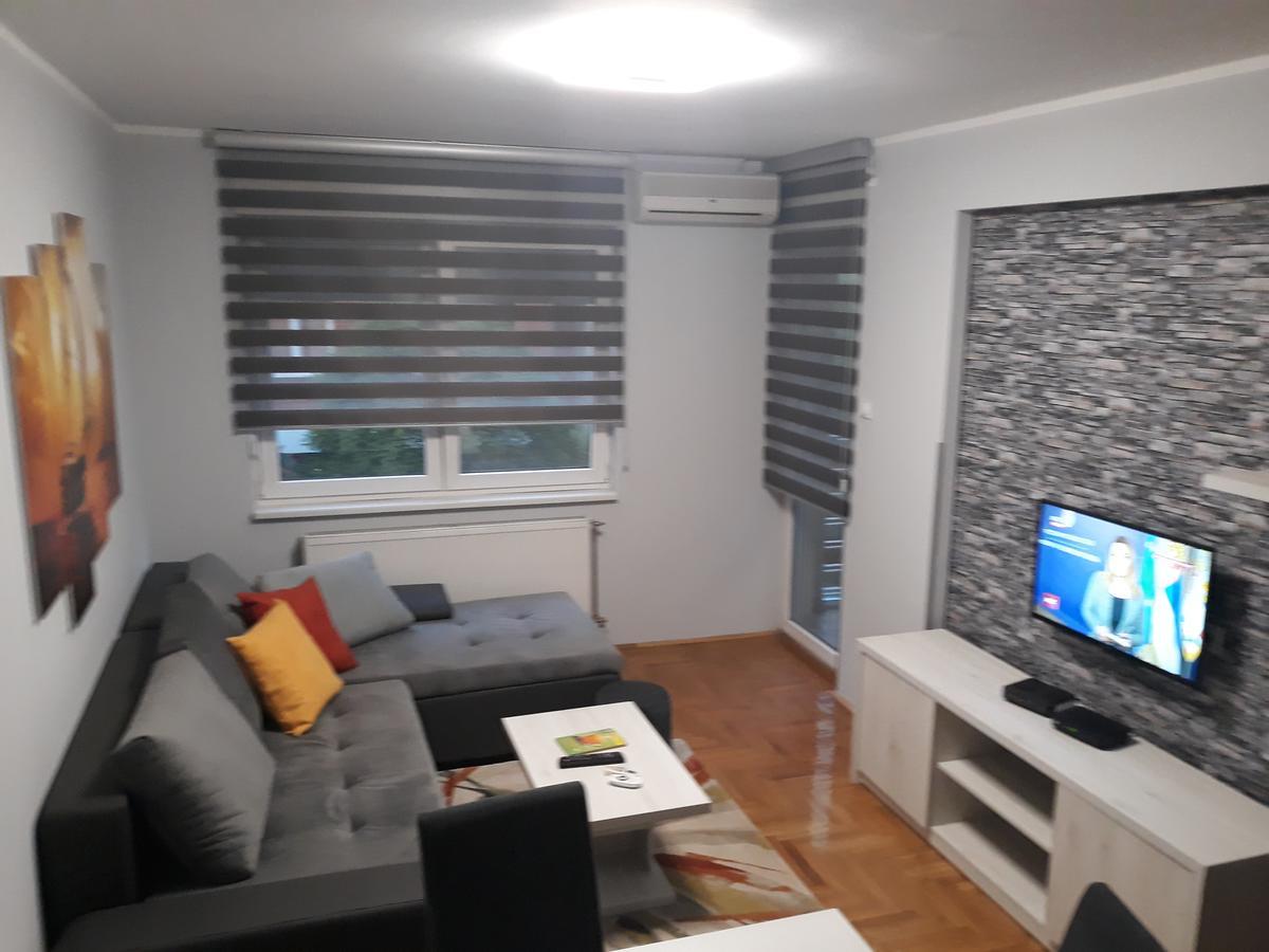Apartment Azzuro 2 Novi Sad Exterior foto